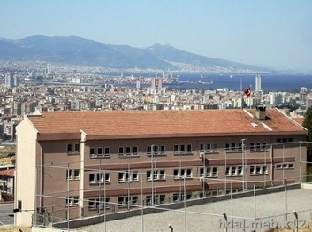 İzmir-Bornova-Hayrettin Duran Anadolu Lisesi fotoğrafı