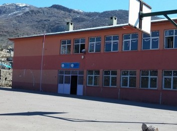 Siirt-Baykan-Yarımca Şehit Jandarma Er Cihan Gülmez İlkokulu fotoğrafı