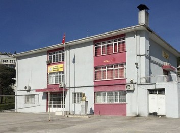 İzmir-Bergama-Bergama 70. Yıl Mesleki ve Teknik Anadolu Lisesi fotoğrafı