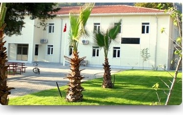 Muğla-Fethiye-İnlice Ahmet Nazif Zorlu Ortaokulu fotoğrafı