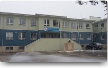 Sakarya-Adapazarı-Şehit Fatih Kemal Yarar Ortaokulu fotoğrafı