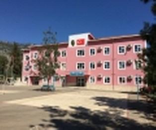 Antalya-Döşemealtı-Hilmi Caner Saraçoğlu Ortaokulu fotoğrafı