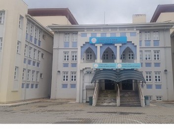 Kütahya-Simav-Borsa İstanbul Esenevler İmam Hatip Ortaokulu fotoğrafı