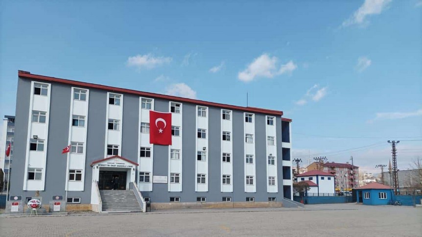 Hakkari-Yüksekova-Şemsettin Onay Anadolu Lisesi fotoğrafı