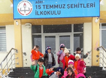 Ağrı-Merkez-15 Temmuz Şehitleri İlkokulu fotoğrafı