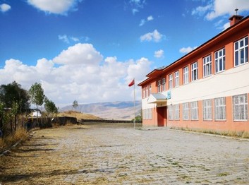 Muş-Merkez-Bostankent İlkokulu fotoğrafı