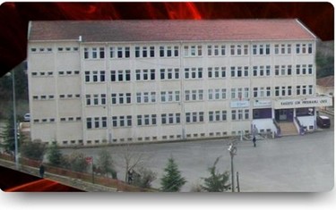 Trabzon-Yomra-Kaşüstü Çok Programlı Anadolu Lisesi fotoğrafı