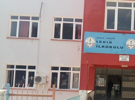 Mersin-Akdeniz-Iğdır İlkokulu fotoğrafı