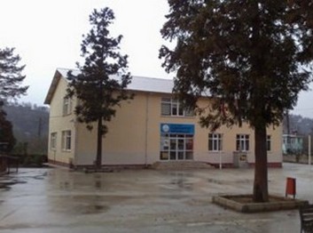 Artvin-Arhavi-Cumhuriyet Ortaokulu fotoğrafı