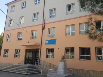 Kocaeli-Derince-Turgut Reis Ortaokulu fotoğrafı
