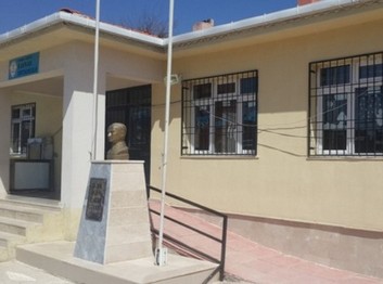 Mersin-Gülnar-Kayrak Şehit Uğur Katran Ortaokulu fotoğrafı