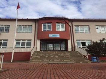 Sivas-Şarkışla-Kızılcakışla Fatih Ortaokulu fotoğrafı