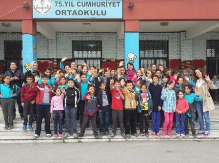 İstanbul-Sancaktepe-75. Yıl Cumhuriyet Ortaokulu fotoğrafı