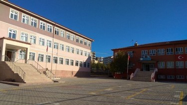 Elazığ-Merkez-Gazi Kamil Ayhan Ortaokulu fotoğrafı
