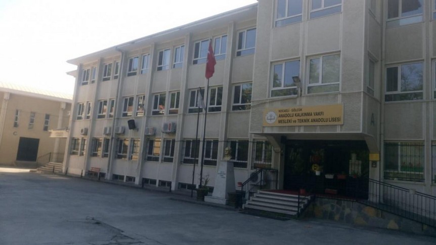 Kocaeli-Gölcük-Anadolu Kalkınma Vakfı Mesleki ve Teknik Anadolu Lisesi fotoğrafı