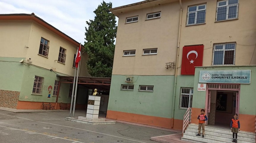 Manisa-Yunusemre-Cumhuriyet İlkokulu fotoğrafı