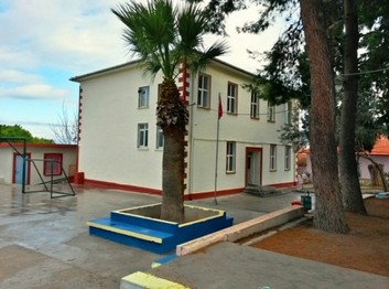 İzmir-Dikili-Bademli Mehmet Ertuğrul Denizolgun Ortaokulu fotoğrafı