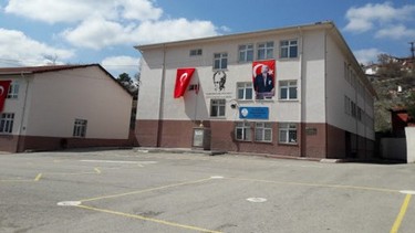Ankara-Mamak-Korgeneral Ömer Keçecigil İlkokulu fotoğrafı
