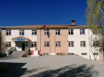 Niğde-Merkez-Kömürcü Çanakkale Şehitleri İlkokulu fotoğrafı