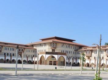 Sakarya-Adapazarı-Vali Mustafa Büyük Kız Anadolu İmam Hatip Lisesi fotoğrafı