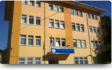 Rize-Merkez-Taşköprü Atatürk İlkokulu fotoğrafı