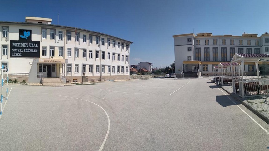 Burdur-Merkez-Mehmet Uzal Sosyal Bilimler Lisesi fotoğrafı
