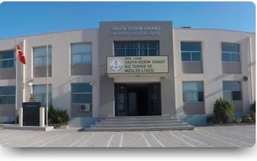 İzmir-Çeşme-Çeşme Yahya Kerim Onart Mesleki ve Teknik Anadolu Lisesi fotoğrafı