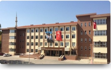 İzmir-Bayraklı-Bayraklı Nuri Atik Mesleki ve Teknik Anadolu Lisesi fotoğrafı