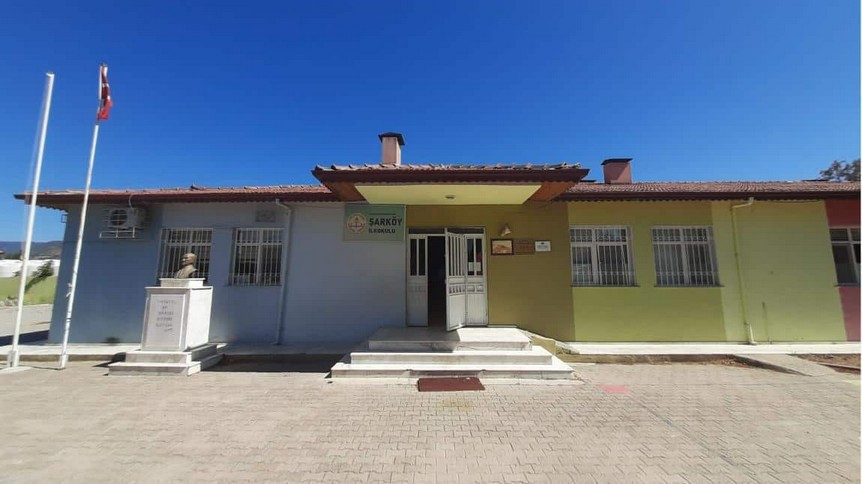 Balıkesir-Burhaniye-Şarköy İlkokulu fotoğrafı