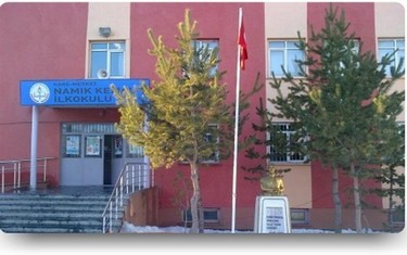 Kars-Merkez-Namık Kemal İlkokulu fotoğrafı