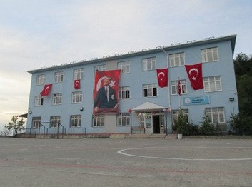Giresun-Tirebolu-Kovanpınar İmam Hatip Ortaokulu fotoğrafı