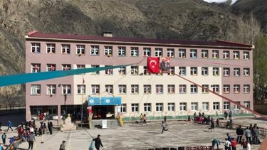 Hakkari-Merkez-ŞEHİT YARBAY MESUT KURU İLKOKULU fotoğrafı