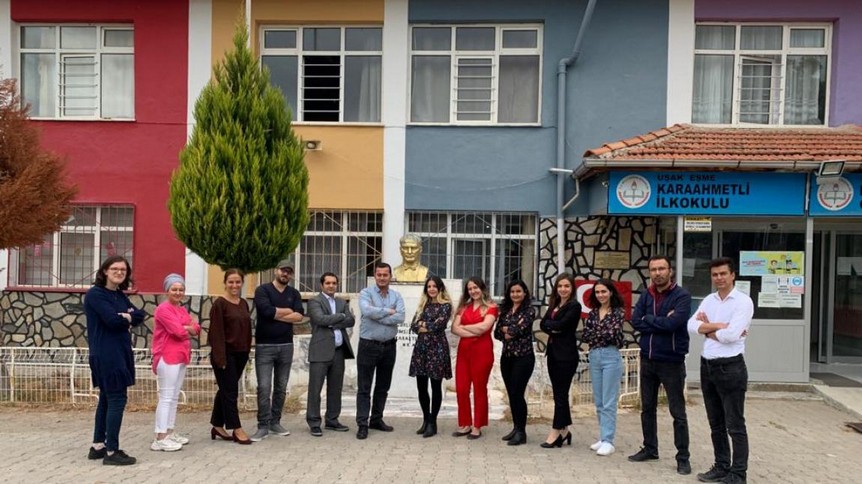 Uşak-Eşme-Karaahmetli Ortaokulu fotoğrafı