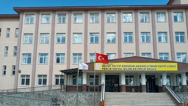 Ağrı-Eleşkirt-Recep Tayyip Erdoğan Anadolu İmam Hatip Lisesi fotoğrafı