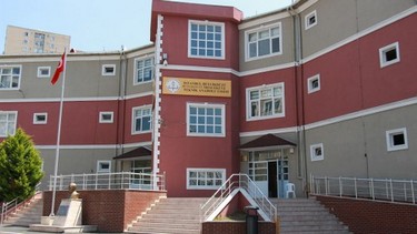İstanbul-Beylikdüzü-Beylikdüzü Şehit Şafak Evran Meslekî ve Teknik Anadolu Lisesi fotoğrafı