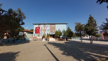 Manisa-Turgutlu-Urganlı 23 Nisan Ortaokulu fotoğrafı