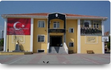 İstanbul-Büyükçekmece-Kumburgaz Serdar Adıgüzel Ortaokulu fotoğrafı