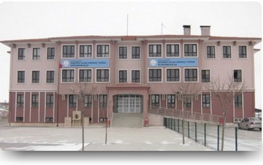 Konya-Karatay-Nermin Agah Erdinç Topak İlkokulu fotoğrafı