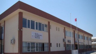 İzmir-Urla-Urla Yılay Hakan Çeken Mesleki ve Teknik Anadolu Lisesi fotoğrafı