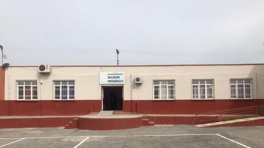 Mersin-Erdemli-Selviler Ortaokulu fotoğrafı
