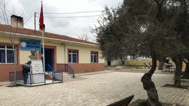 İzmir-Bayındır-Havuzbaşı İlkokulu fotoğrafı