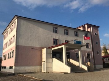 Ardahan-Hanak-Atatürk İlkokulu fotoğrafı