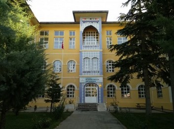 Karaman-Merkez-Mümine Hatun Ortaokulu fotoğrafı