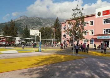 Antalya-Döşemealtı-Hilmi Caner Saraçoğlu İmam Hatip Ortaokulu fotoğrafı
