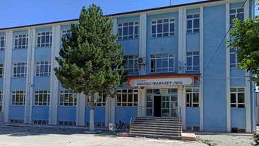 Kütahya-Merkez-Prof. Dr. Nurettin Uzunoğlu Anadolu İmam Hatip Lisesi fotoğrafı