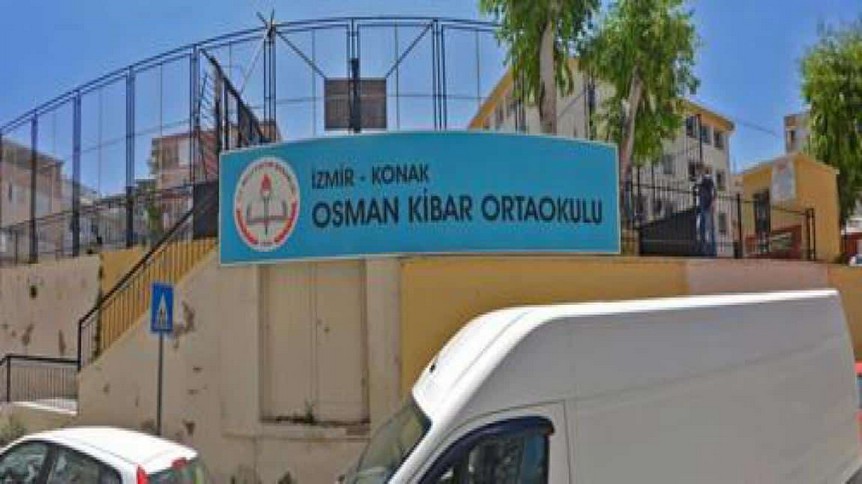 İzmir-Konak-Osman Kibar Ortaokulu fotoğrafı