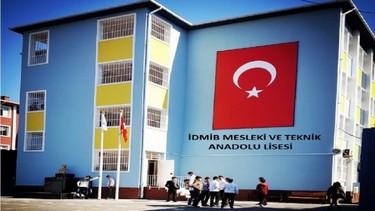 İstanbul-Zeytinburnu-Zeytinburnu İDMİB Mesleki ve Teknik Anadolu Lisesi fotoğrafı