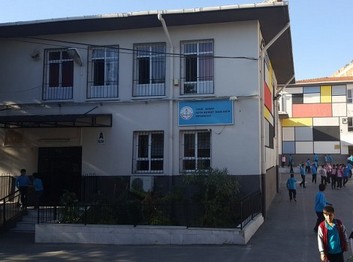 İzmir-Konak-Fatih Mehmet İmam Hatip Ortaokulu fotoğrafı