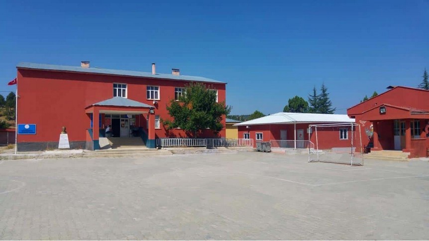 Adana-Saimbeyli-Karakuyu İlkokulu fotoğrafı