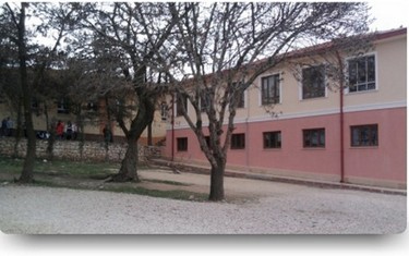 Konya-Sarayönü-Çeşmelisebil Şehit Yusuf Ceran Ortaokulu fotoğrafı